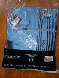 Abbigliamento sportivo