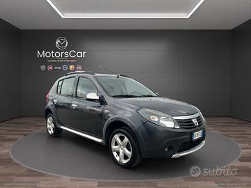 DACIA Sandero Stepway 1.5 dCi 90 CV
