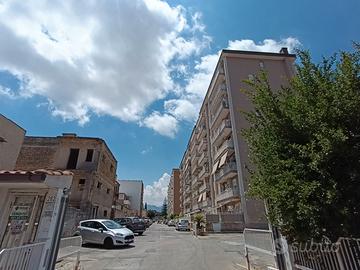 4 Vani via Mammana Posto auto e Terrazze