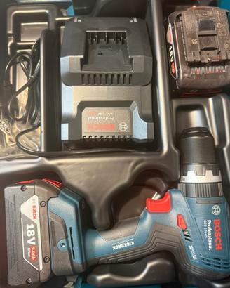 Trapano Bosch a batteria 18V 65nm Brushless
