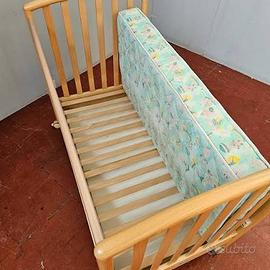 LETTO NEONATI IN LEGNO CON CASSETTONE E 4 RUOTE