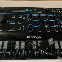 Behringer pro vs mini synth