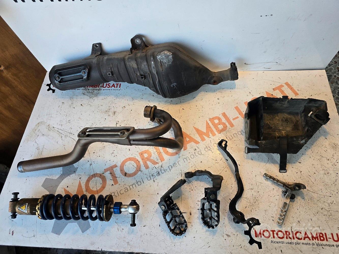 Tt 600r Ricambi Originali Yamaha Tt 600 E Ricambi Ttr 600 ARROW