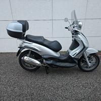 Scooter Beverly 250 tourer