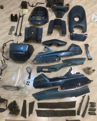 Carene plastiche ricambi Piaggio Hexagon
