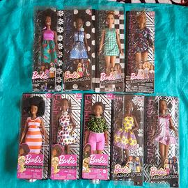 BARBIE FASHIONISTAS NRFB