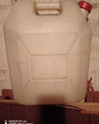Tanica Plastica 20 litri con rubinetto 