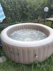 piscina intex idromassaggio  (riscaldabile)