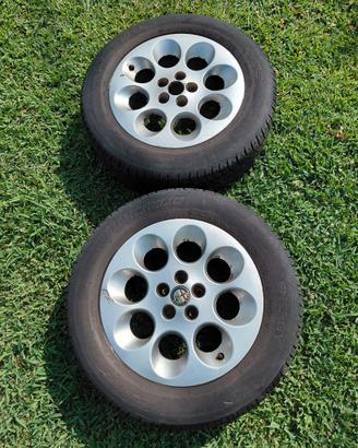 GOMME COMPLETE  E COPRICERCHI PER ALFA 156