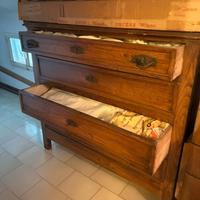 Comò antico in Legno Massello