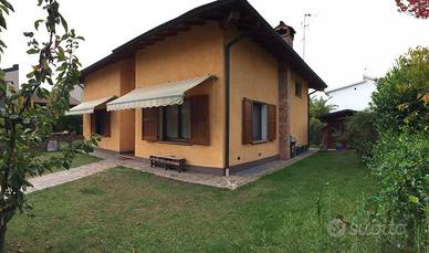 Villa di 300 m² con 5 locali a Mantova