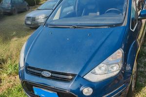 Ford s max