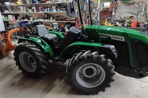 Trattore ferrari cobram 60