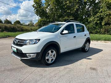 Dacia Sandero Stepway 1.5 dci s&s 90cv auto