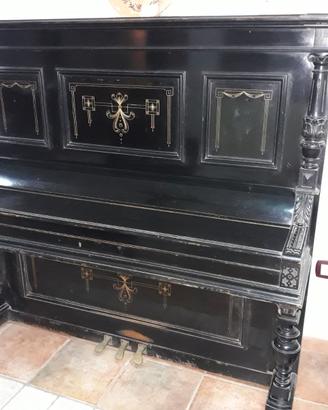 Pianoforte verticale primi '900