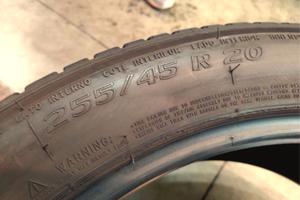 4 GOMME MICHELIN 255 45 20 ESTIVE AL 75/85%