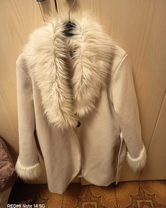 cappotto in ecopelliccia