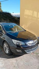 Opel Astra j