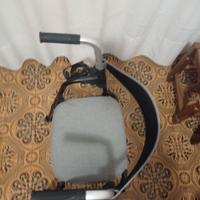 deambulatore per anziani 