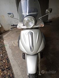 Beverly 500 anno 2003