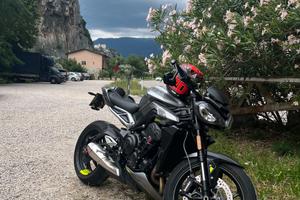 Triumph Street triple 765 r 2024