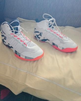 scarpe da basket  Tarmak num.44 nuove
