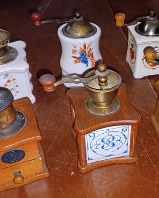 Lotto di 6 modellini macinini del caffè Fabbri Ed.