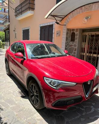 Alfa Romeo Stelvio Q4 2.2 turbodiesel 190cv