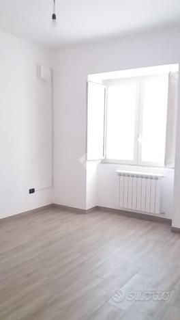 3 LOCALI A MARIGLIANELLA