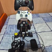 3 Controller Xbox 360 originali + accessori