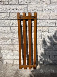 Attaccapanni in legno