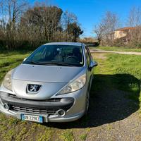 Peugeot 207 1.4 HDi Diesel  - 1500€