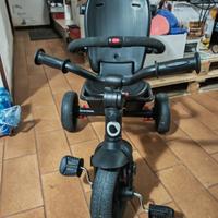 Triciclo robusto e sicuro 