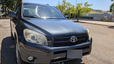 Toyota RAV4 2.2 D4D Diesel III Serie - 2006