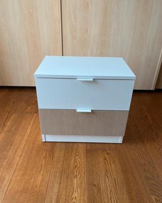 Comodino da letto nuovo