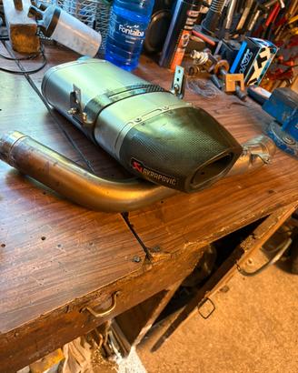 Terminale di scarico akrapovic hobda cbr 600 rr