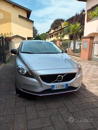 Volvo V40 D2 Geartronic 2018 automatico euro 6B