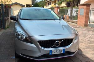 Volvo V40 D2 Geartronic 2018 automatico euro 6B