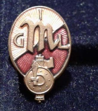 Distintivo Fascista GIL Mussolini I tipo 1938/40