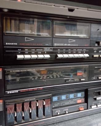 Stereo Sanyo con lettore CD DVD Samsung
