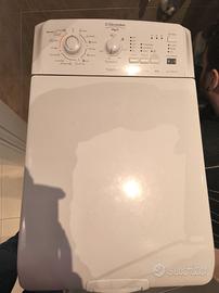 Lavatrice 6 kg Slim a carica dall'alto