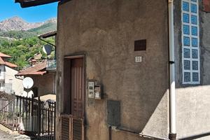 Casa ubicata in frazione Granero