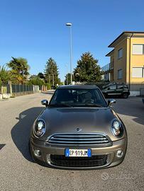 Mini cooper clubman d