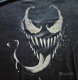 T shirt Venom fosforescente 