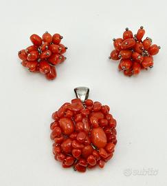 Set orecchini e ciondolo corallo