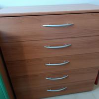 Cassettiera camera letto