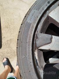  Pneumatici 225/45 R18 