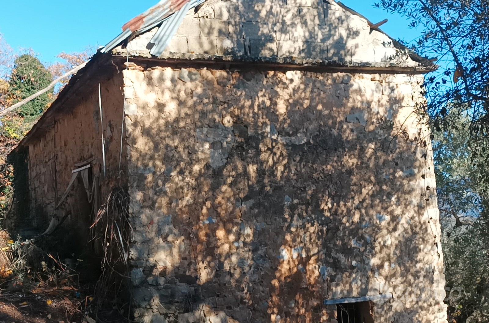 Terreno Agricolo con Casolare edificabile - Vista 6
