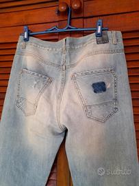 Jeans strappati sisley