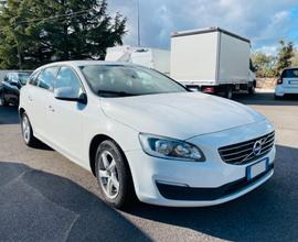 Volvo V60 D2 1.6 Momentum